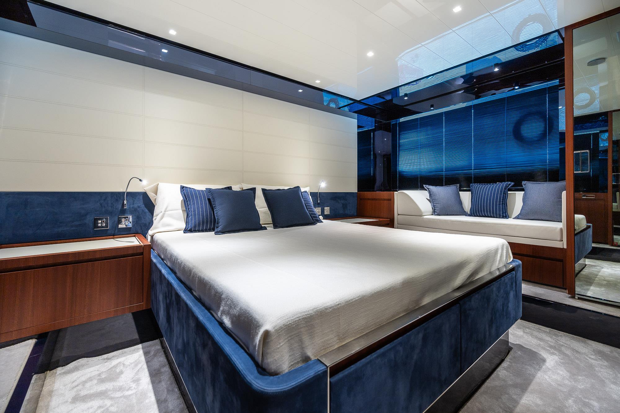 2019 RIVA 66' RIBELLE 